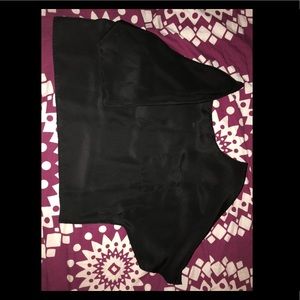 Black crop top shirt